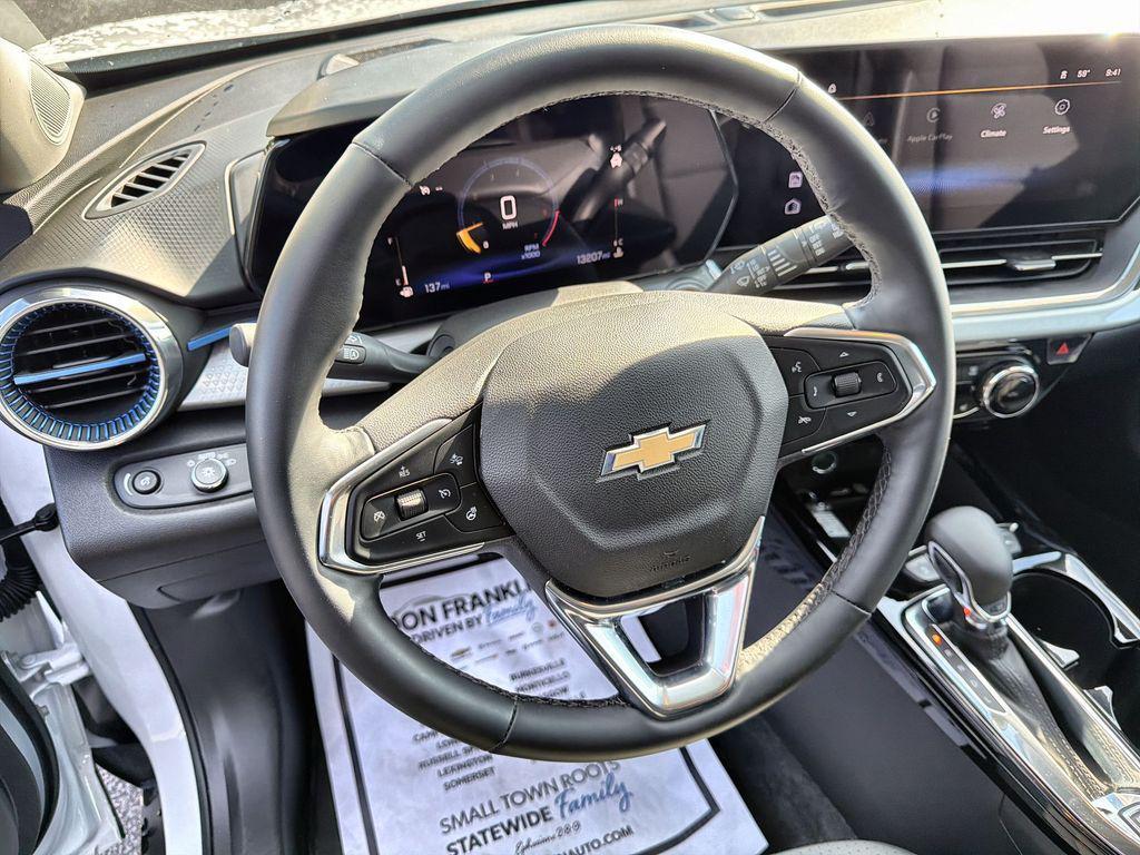 used 2025 Chevrolet Trax car, priced at $24,464