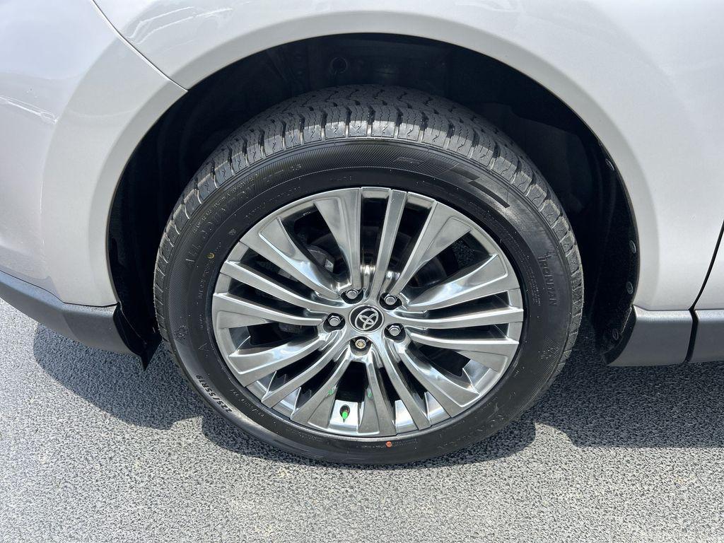 used 2021 Toyota Venza car, priced at $35,588