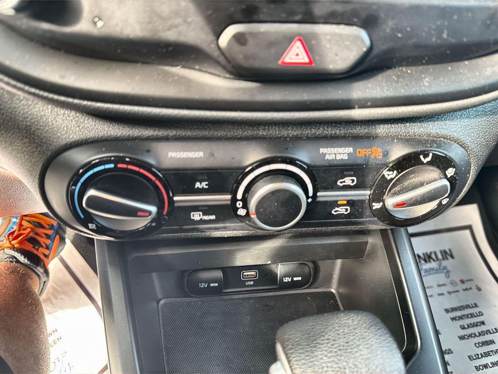 used 2025 Kia Soul car, priced at $21,564