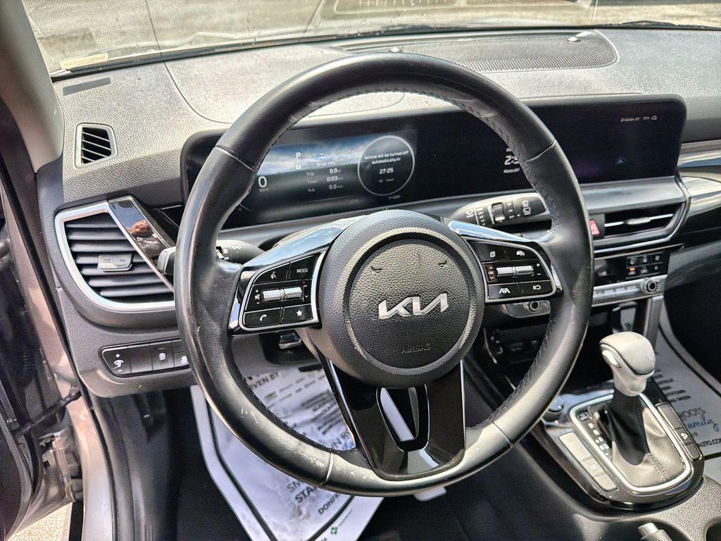 used 2024 Kia Seltos car, priced at $22,584