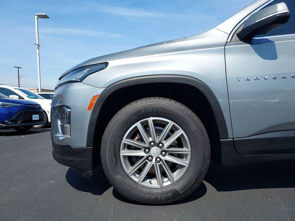 used 2023 Chevrolet Traverse car, priced at $27,193