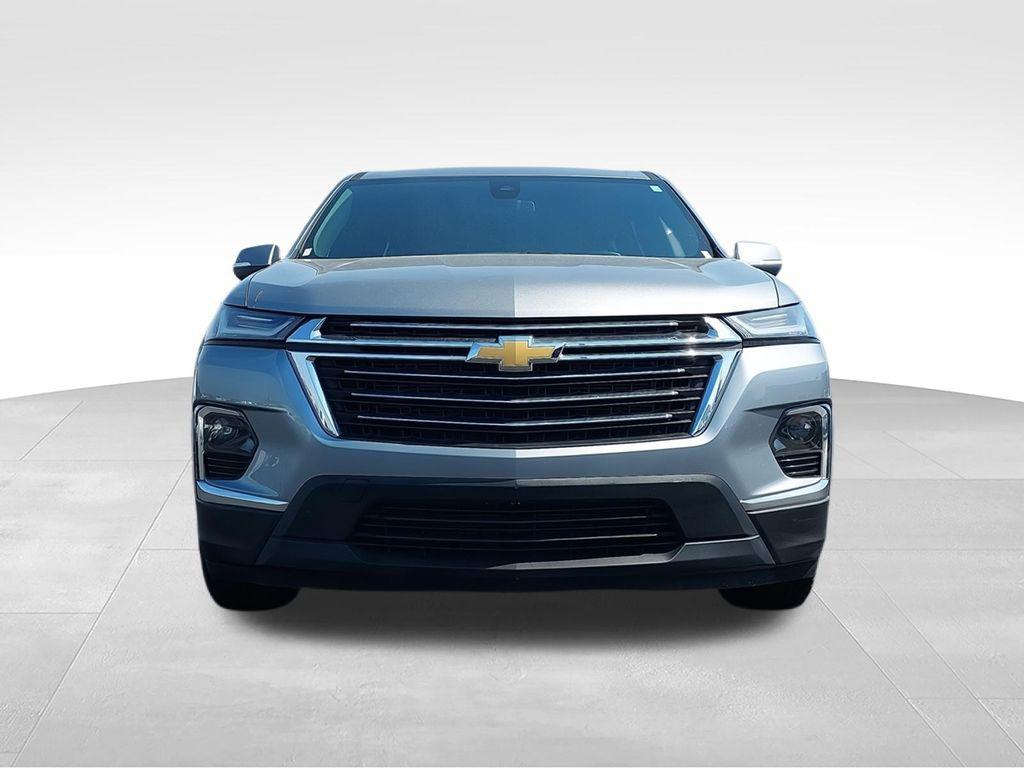 used 2023 Chevrolet Traverse car, priced at $27,193