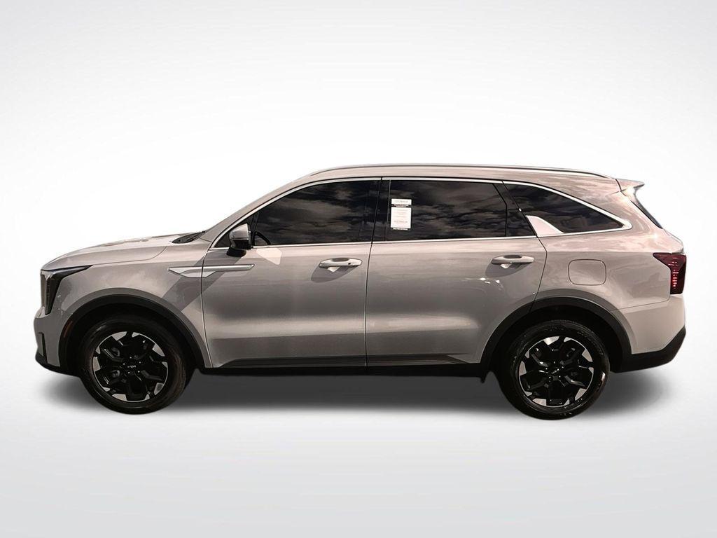used 2025 Kia Sorento car, priced at $30,588