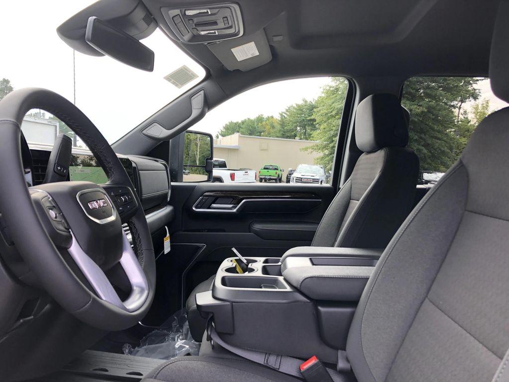 new 2026 GMC Sierra 2500 car, priced at $73,655