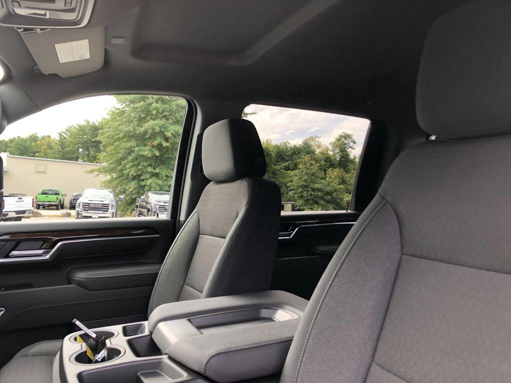 new 2026 GMC Sierra 2500 car, priced at $73,655