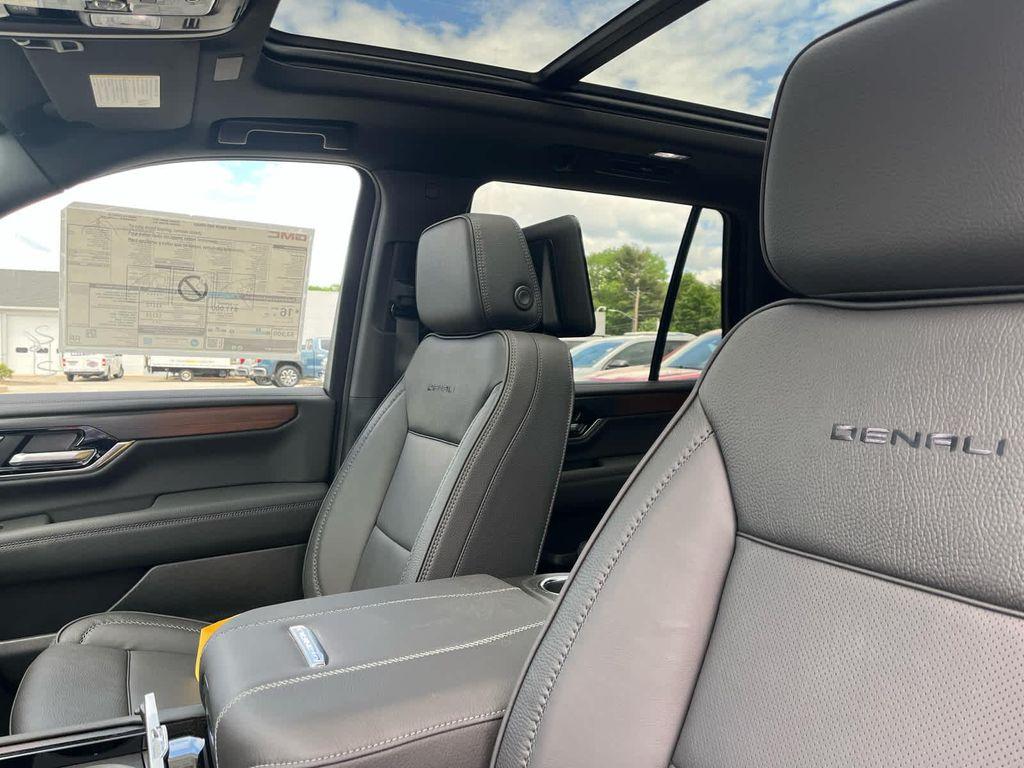 new 2026 GMC Yukon car, priced at $98,268
