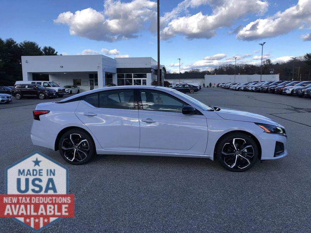 new 2025 Nissan Altima car, priced at $29,440