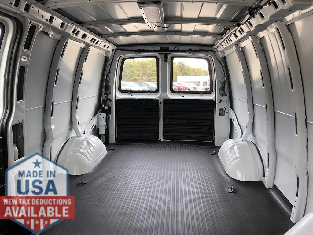 new 2026 GMC Savana 3500 car, priced at $52,023