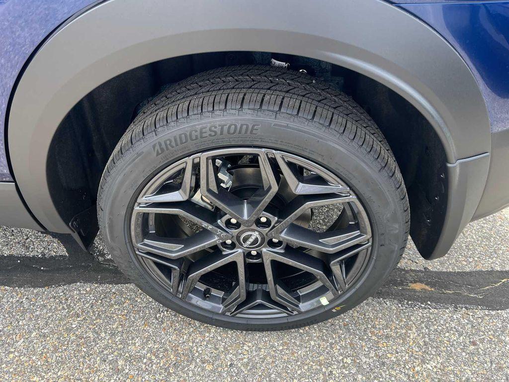new 2026 Nissan Kicks car, priced at $29,998