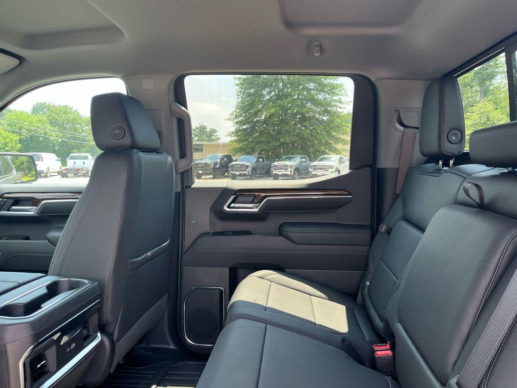 new 2026 GMC Sierra 1500 car, priced at $69,043