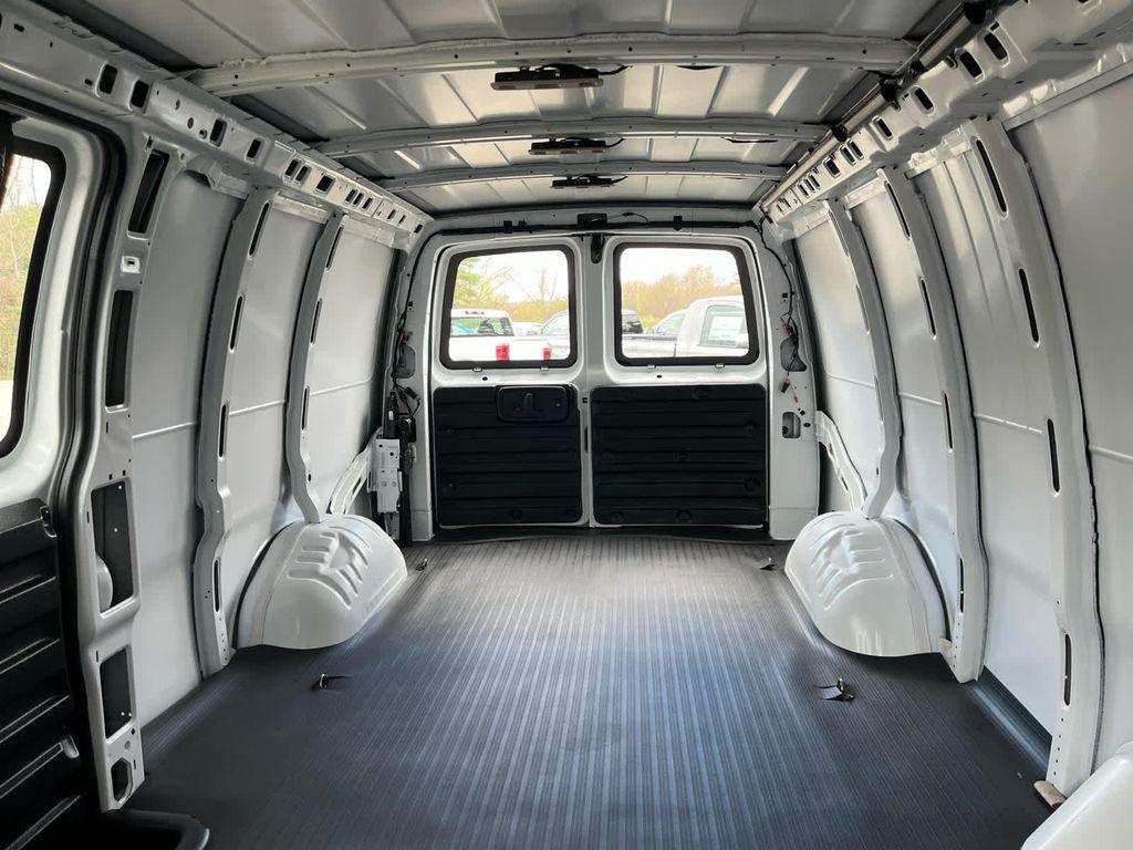 new 2026 GMC Savana 3500 car, priced at $53,463
