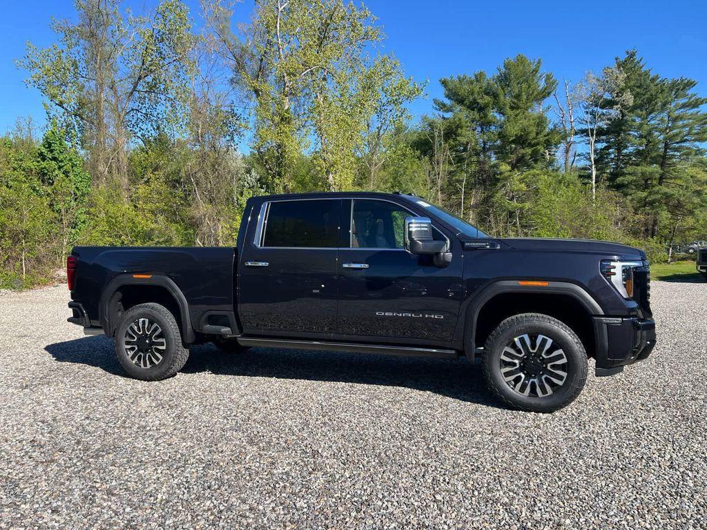 new 2026 GMC Sierra 3500 car, priced at $98,028