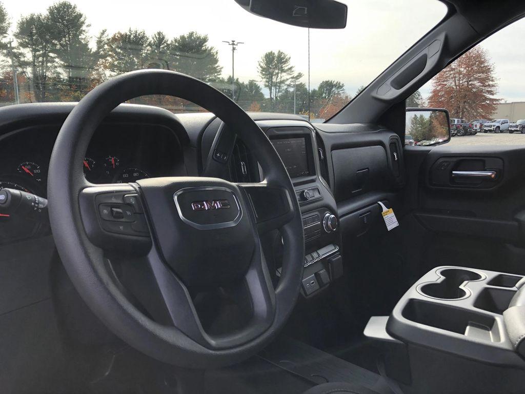 new 2026 GMC Sierra 1500 car, priced at $53,150