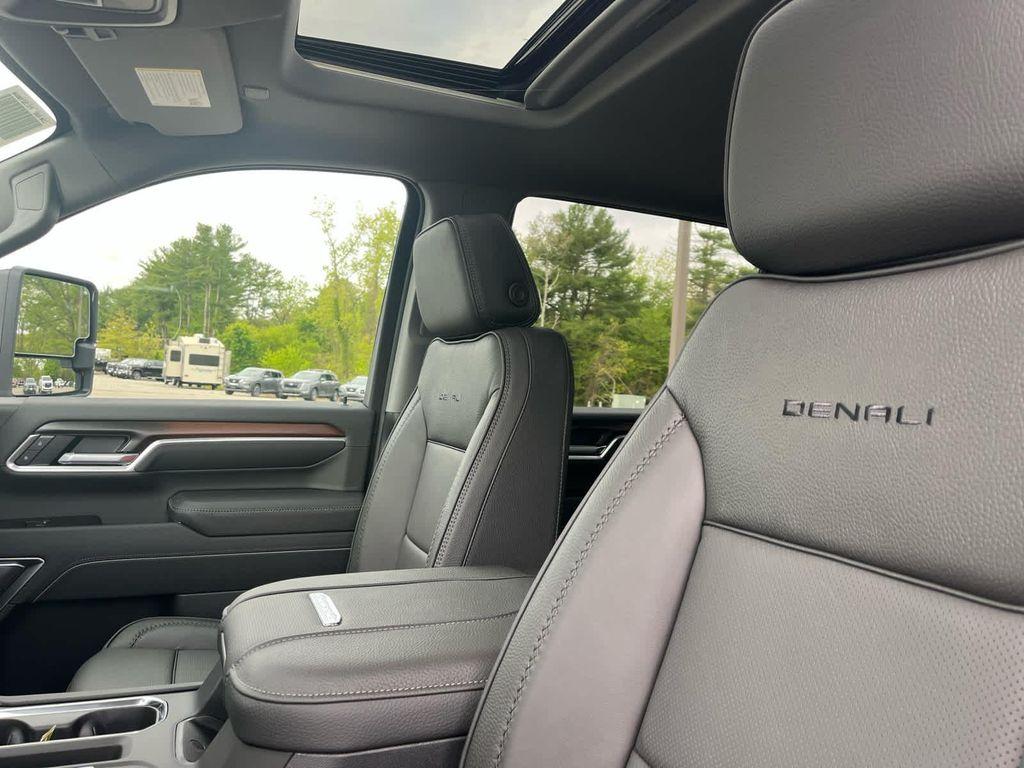 new 2026 GMC Sierra 3500 car, priced at $98,058
