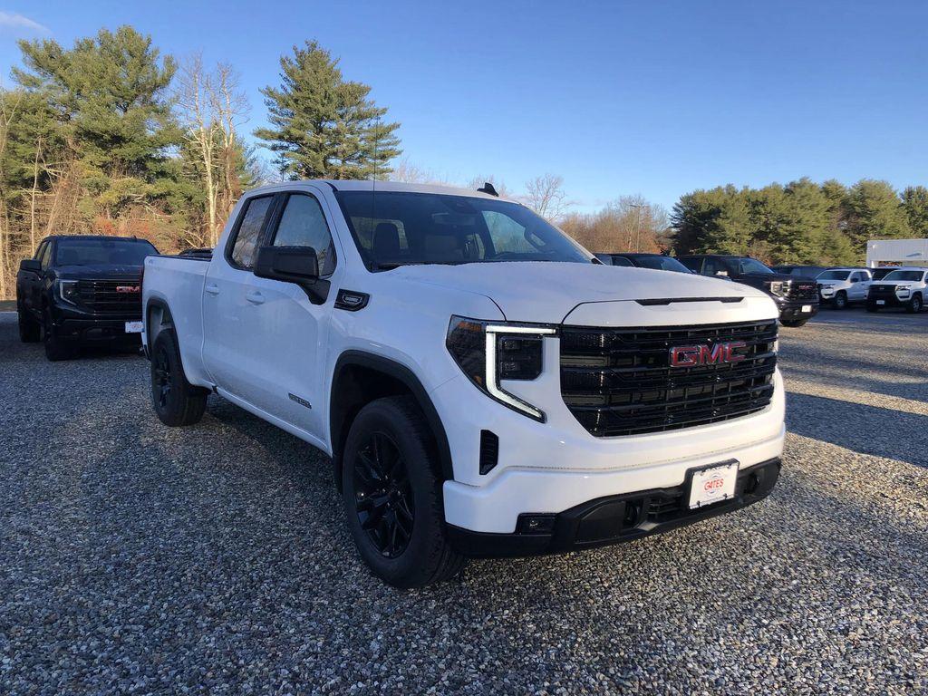 new 2026 GMC Sierra 1500 car, priced at $53,395