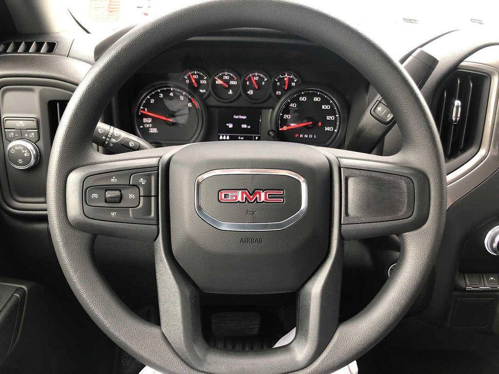 new 2026 GMC Sierra 1500 car, priced at $42,095