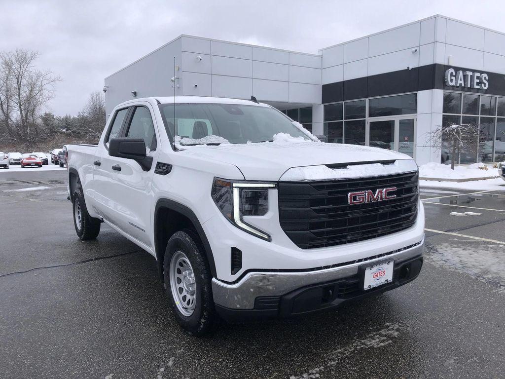 new 2026 GMC Sierra 1500 car, priced at $43,095