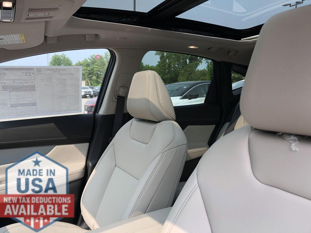 new 2025 Nissan Murano car, priced at $38,990