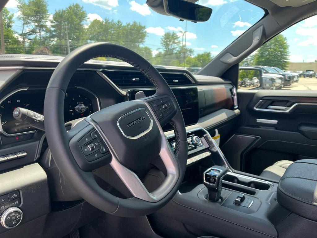 new 2026 GMC Sierra 1500 car, priced at $80,043