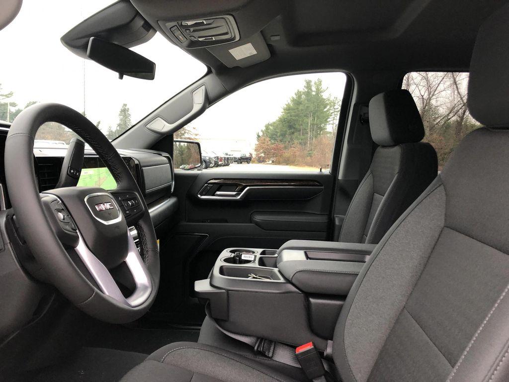 new 2026 GMC Sierra 1500 car, priced at $53,990
