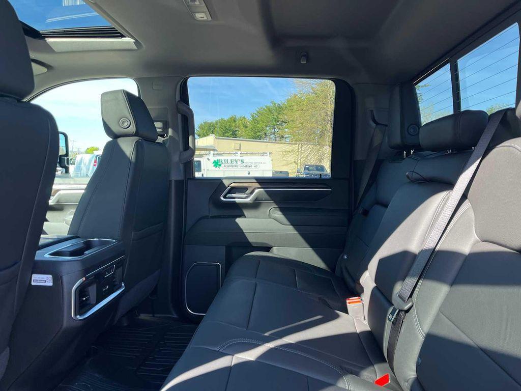 new 2026 GMC Sierra 2500 car, priced at $87,748