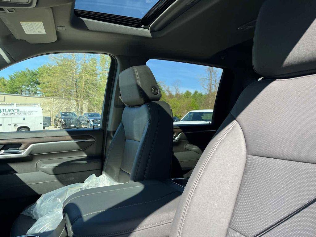 new 2026 GMC Sierra 2500 car, priced at $85,748