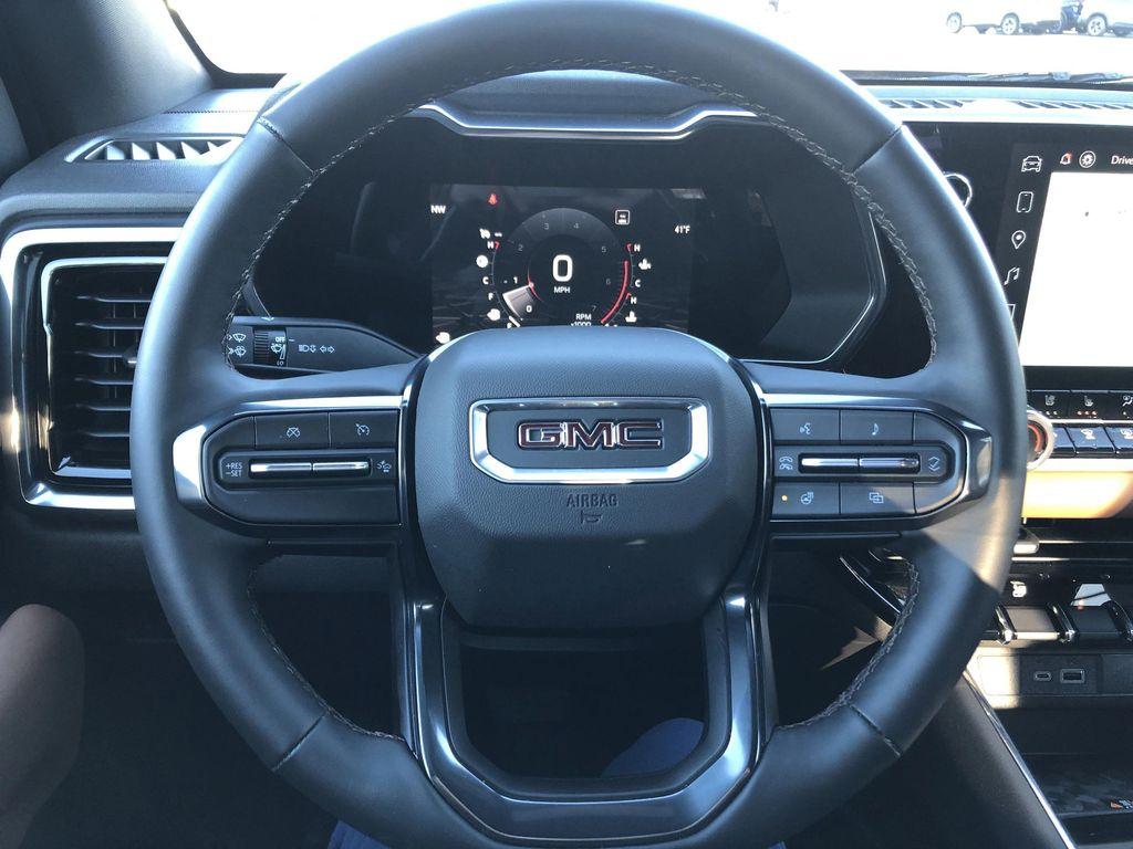 used 2023 GMC Canyon car, priced at $43,999