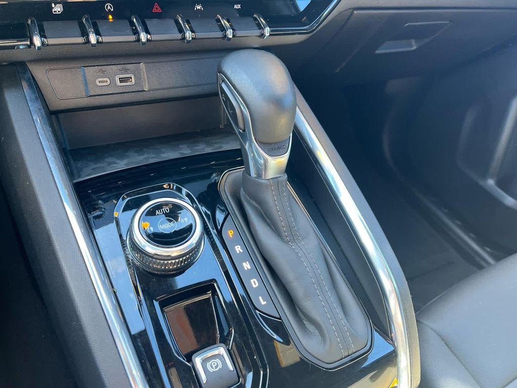 used 2024 GMC Canyon car, priced at $38,597