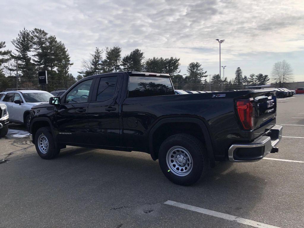 new 2026 GMC Sierra 1500 car, priced at $53,015
