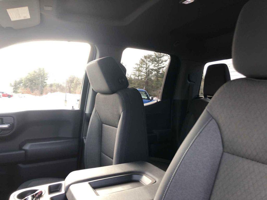 new 2026 GMC Sierra 1500 car, priced at $51,613