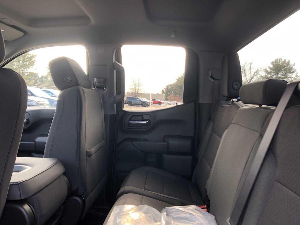 new 2026 GMC Sierra 1500 car, priced at $52,113