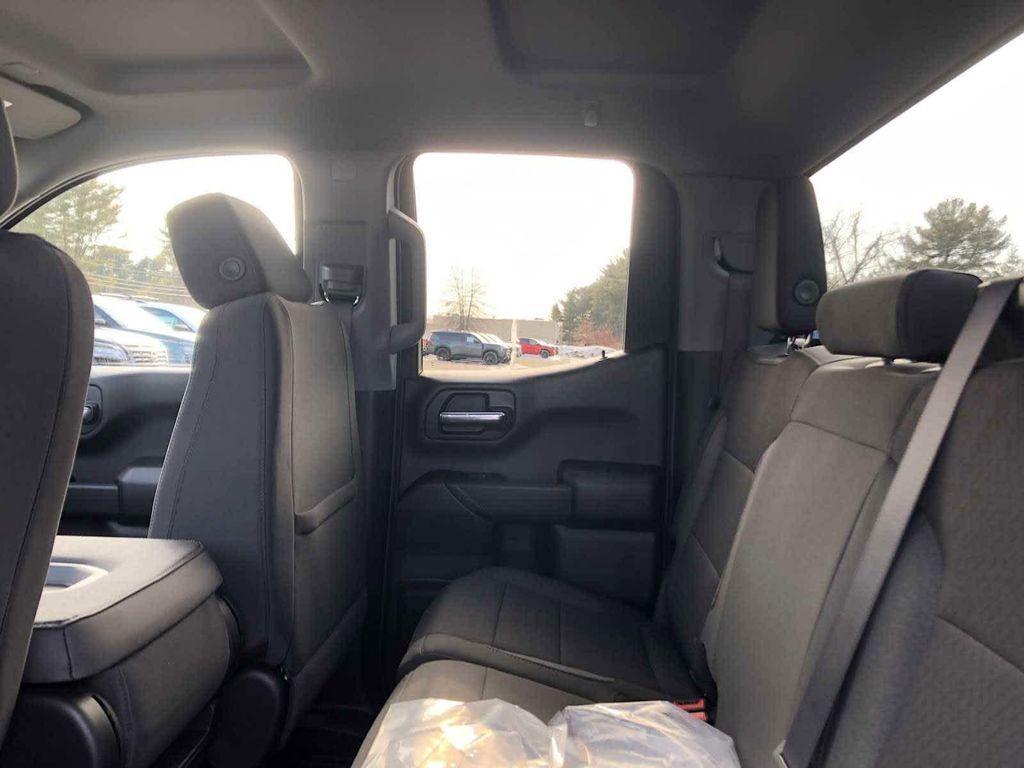 new 2026 GMC Sierra 1500 car, priced at $51,613