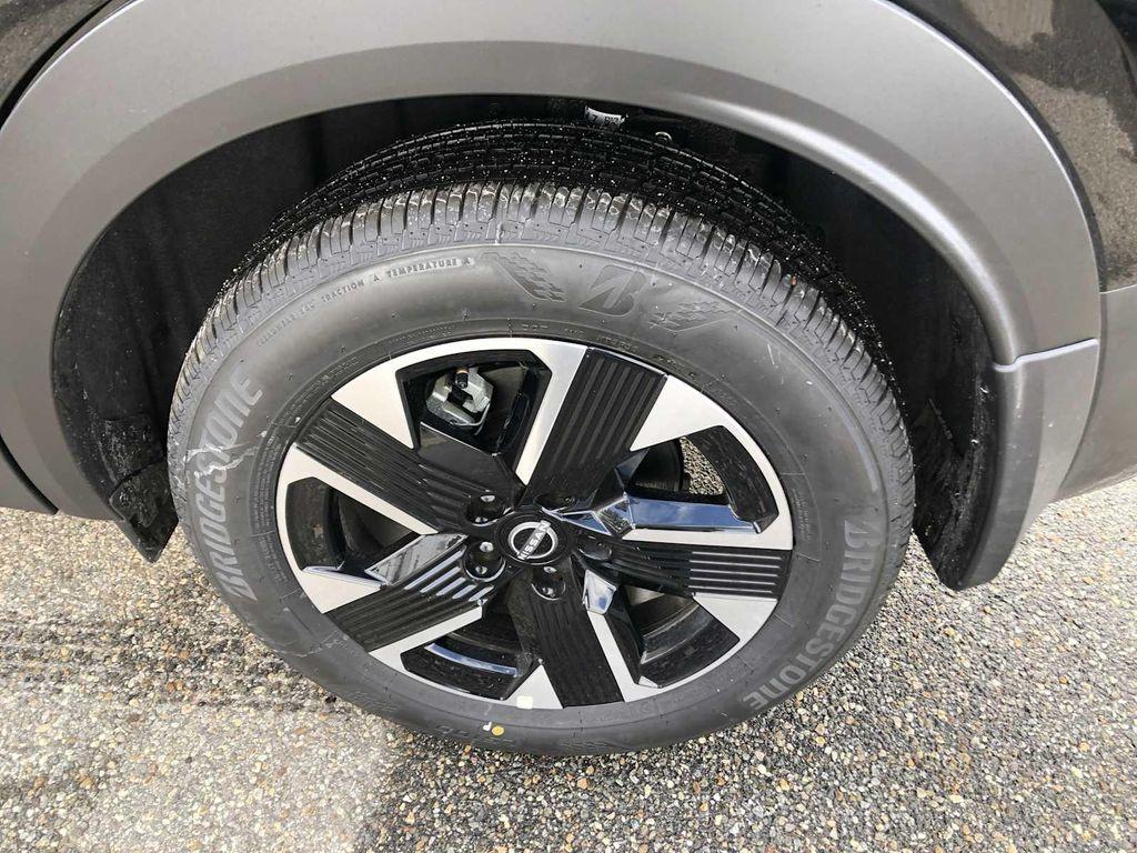 new 2026 Nissan Kicks car, priced at $27,583