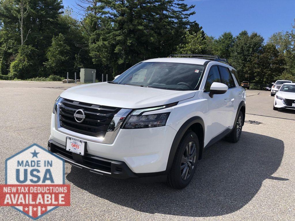 new 2025 Nissan Pathfinder car, priced at $37,330