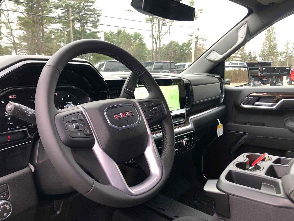 new 2026 GMC Sierra 1500 car, priced at $58,398