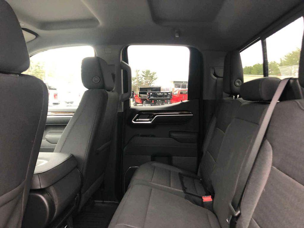 new 2026 GMC Sierra 1500 car, priced at $58,398