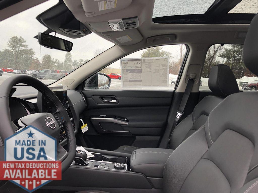 new 2026 Nissan Pathfinder car, priced at $49,100