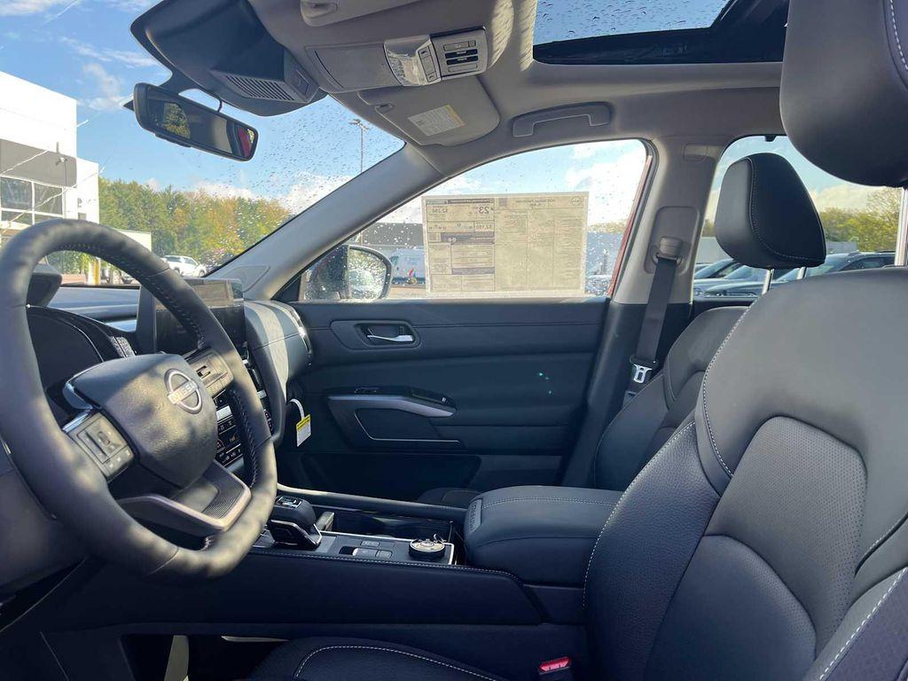 new 2026 Nissan Pathfinder car, priced at $48,248