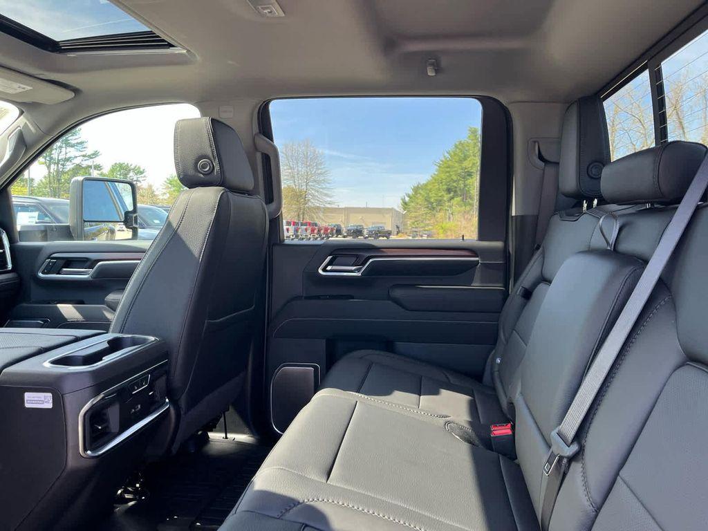 new 2026 GMC Sierra 3500 car, priced at $95,103
