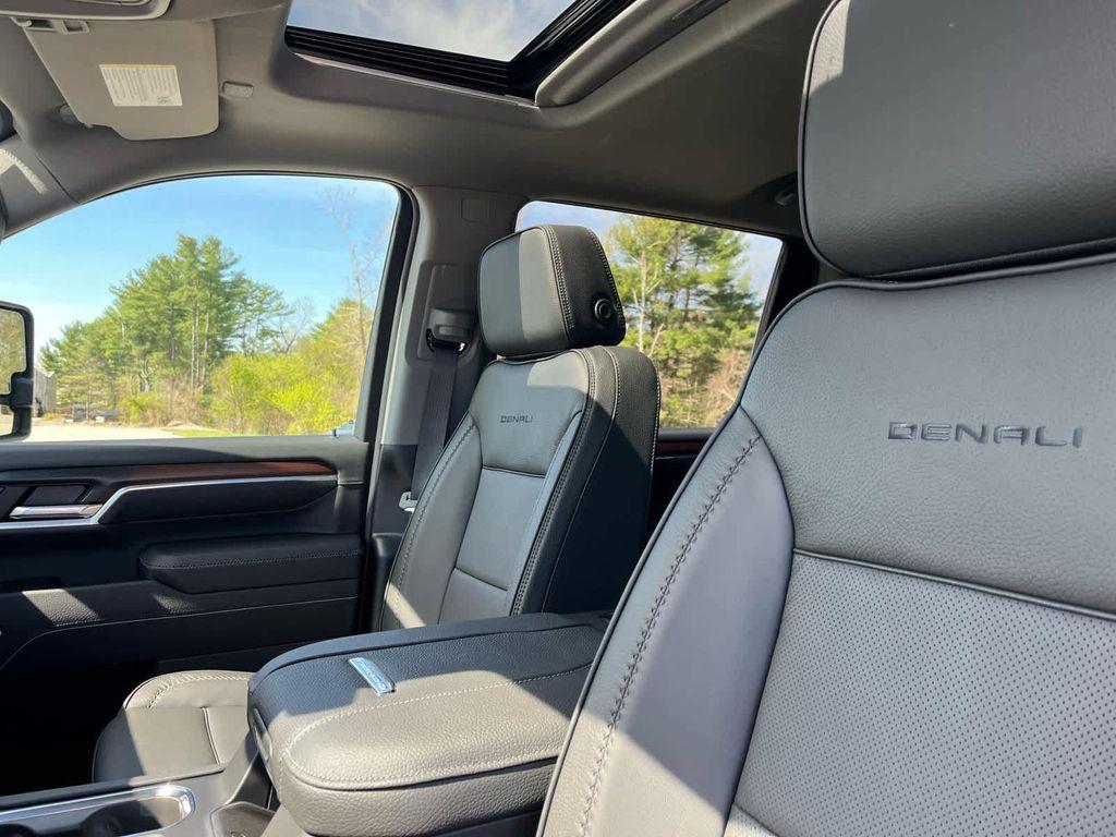 new 2026 GMC Sierra 3500 car, priced at $95,103