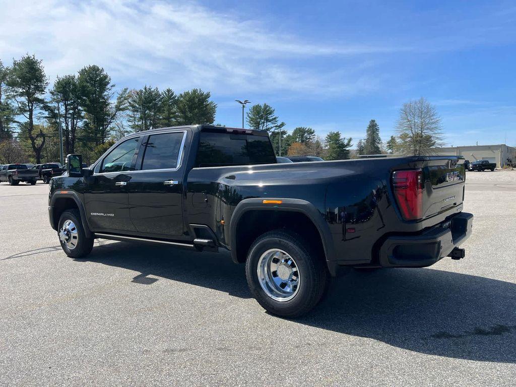 new 2026 GMC Sierra 3500 car, priced at $95,103