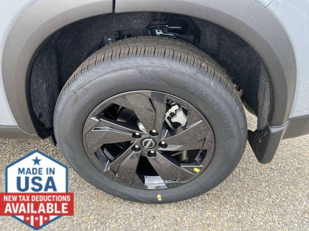 new 2026 Nissan Rogue car, priced at $33,043