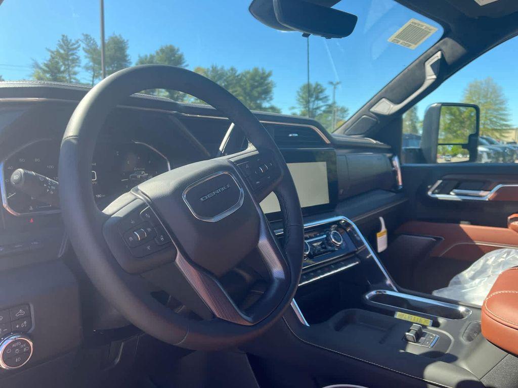 new 2026 GMC Sierra 3500 car, priced at $100,028