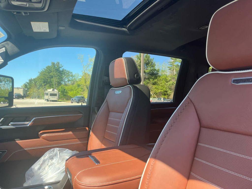 new 2026 GMC Sierra 3500 car, priced at $100,028