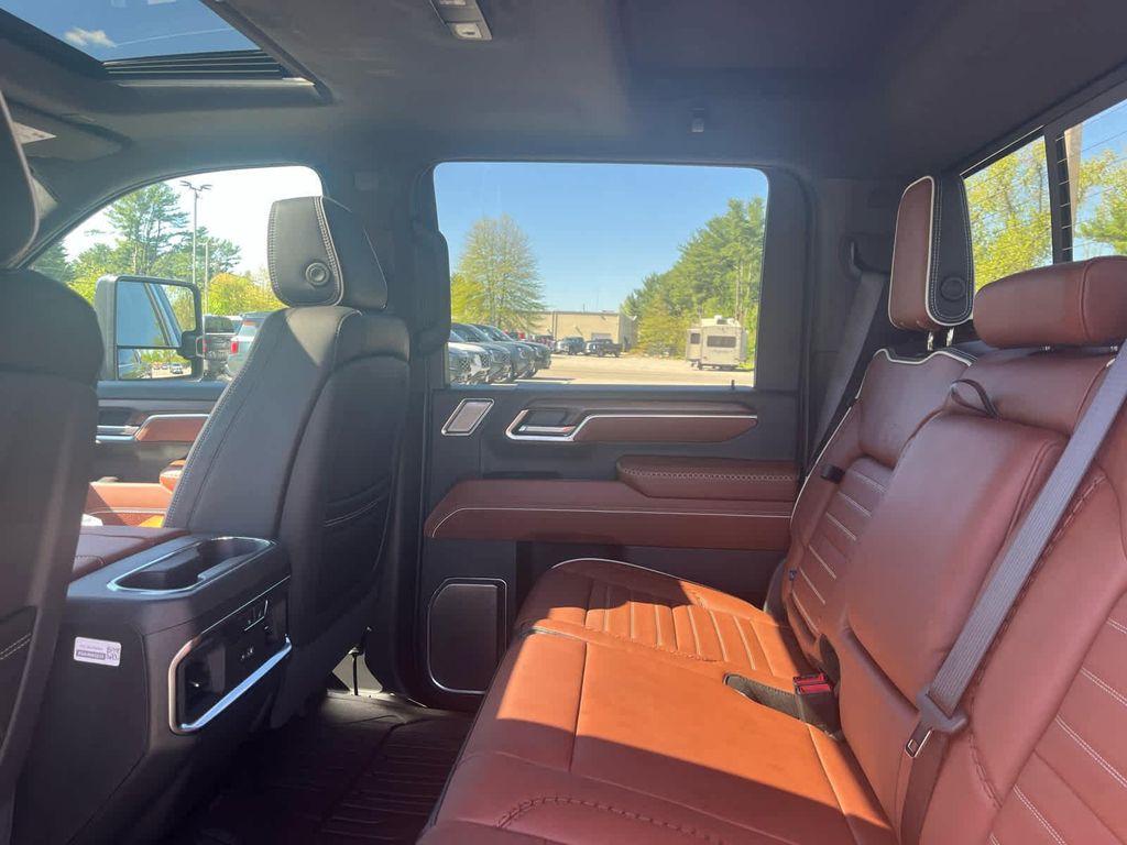 new 2026 GMC Sierra 3500 car, priced at $100,028