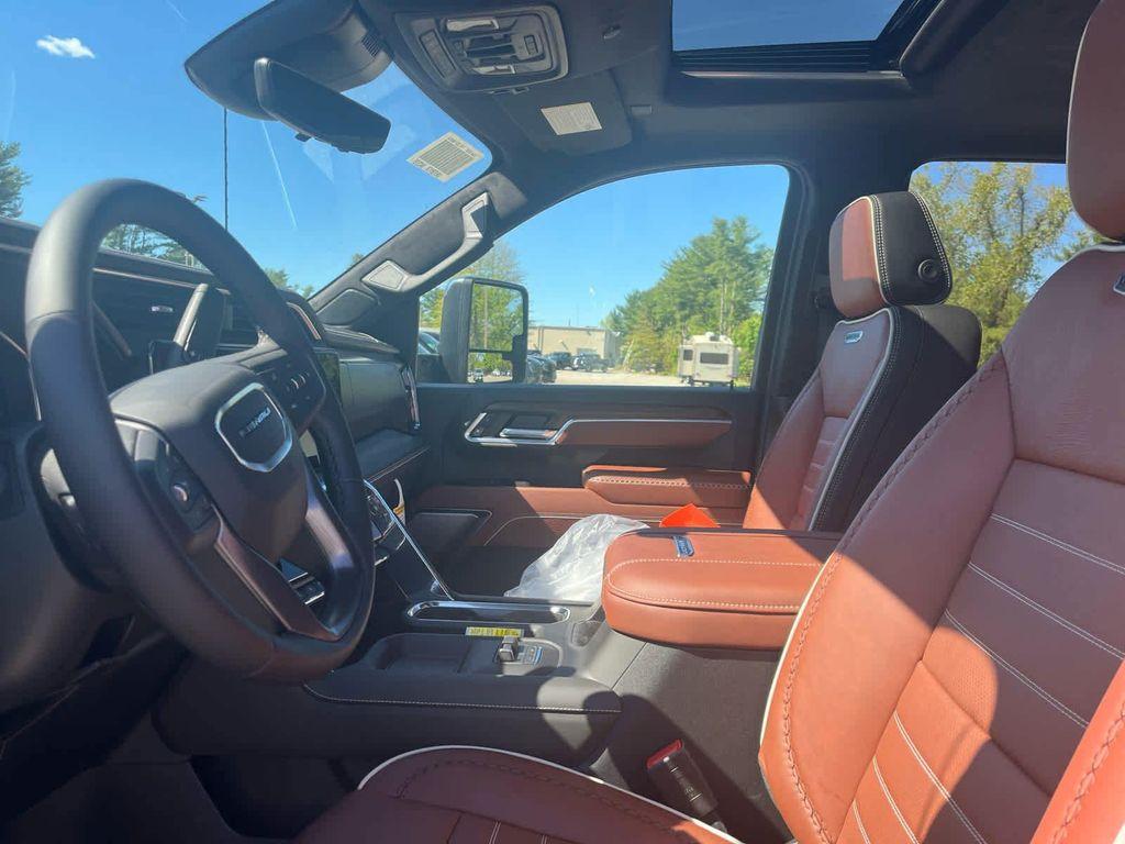 new 2026 GMC Sierra 3500 car, priced at $100,028