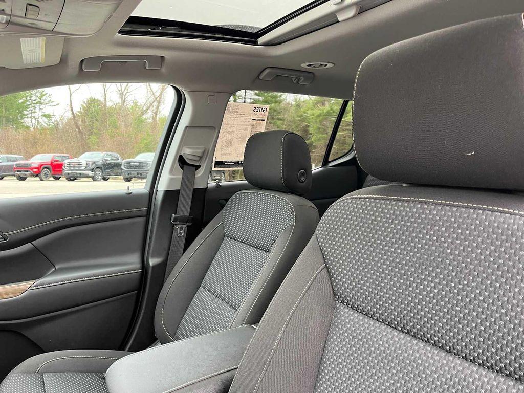 used 2023 GMC Acadia car, priced at $31,999