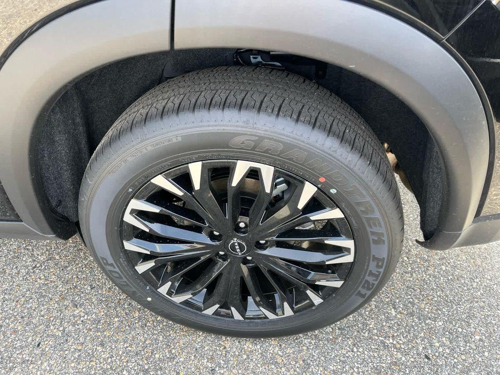 new 2026 Nissan Rogue car, priced at $33,448