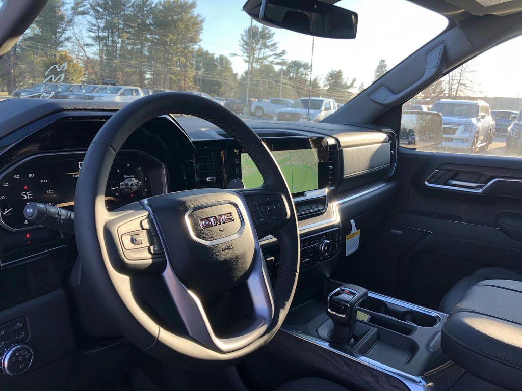 new 2026 GMC Sierra 1500 car, priced at $67,925
