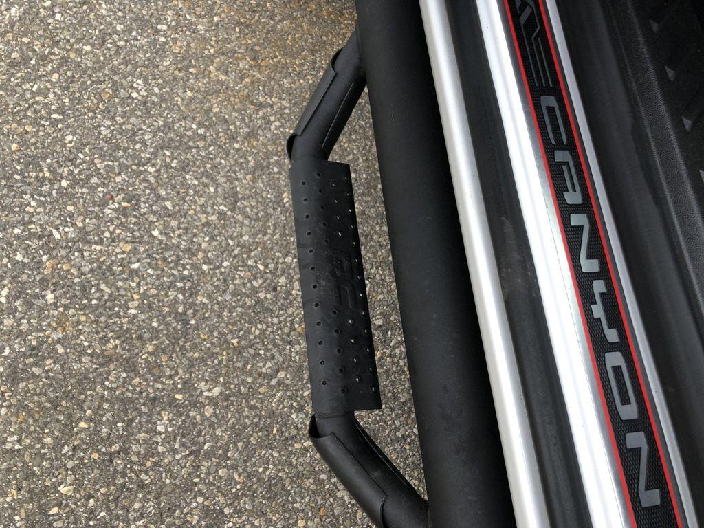 used 2024 GMC Canyon car, priced at $33,500